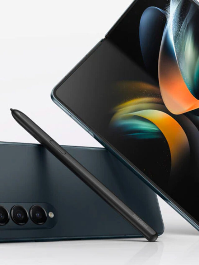 Alerta: Samsung Galaxy Z Fold4 de 256GB está com R$5.800 de desconto