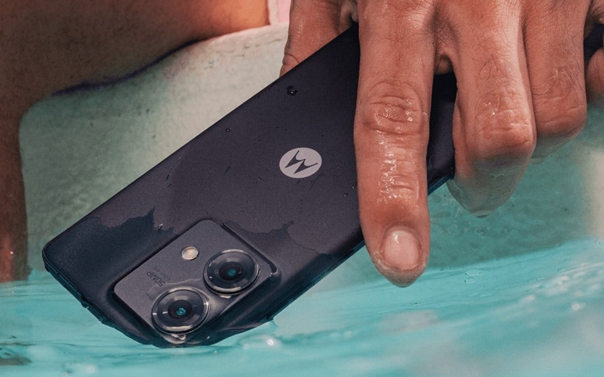 Motorola Edge 40 Neo vem com IP68